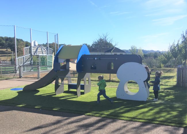 Toboggan famille champignon  ld1ct0500_1