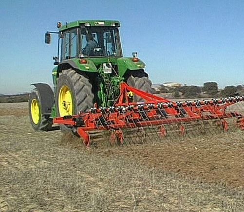 Cultivateur agricole SEGUÉS CBF - vibroculteur - largeur de travail 2150 à 5900 mm - dents Vibro-Flex Kongskilde_1