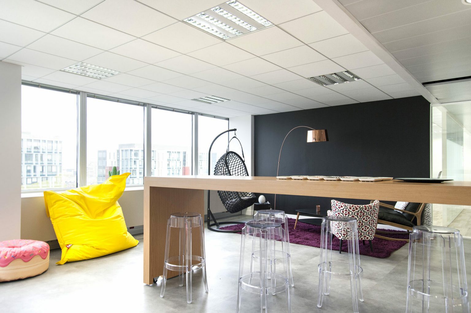 ABIS - Service complet d'aménagement de bureaux professionnels - Expertise de 19 ans et plus de 400 projets réalisés_1