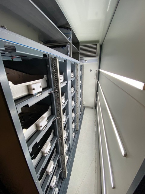 Distributeur automatique à tiroirs - Produits frais - 18 à 54 tiroirs en inox 304L - Isolation thermique optimale_1