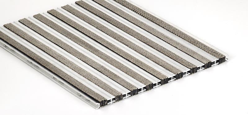 Tapis d'accueil ROMAT REVERSE 12 mm - bandes caoutchouc polyamide - aluminium recyclé_1