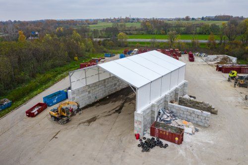 Bâtiment de stockage industriel grande portée (40-60 m) - Structure acier haute résistance neige/vent - Montage rapide_1