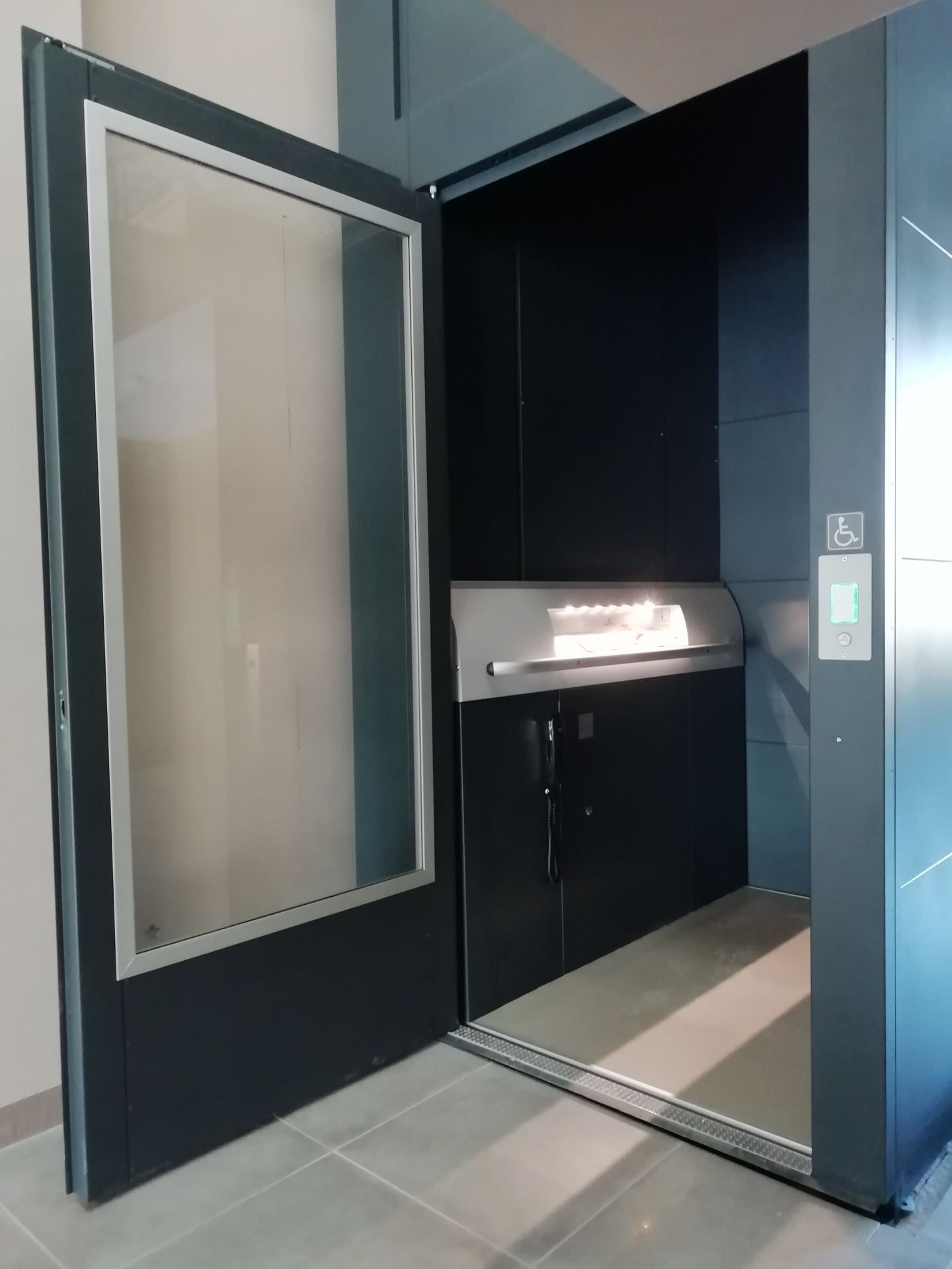 Plateforme elévatrice / ascenseur privatif  a7000  (publiclift access)_2