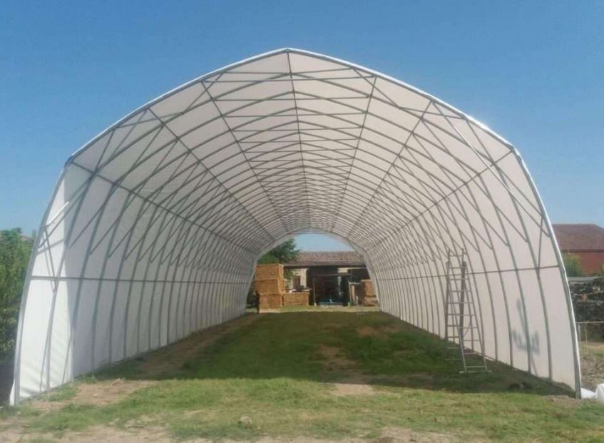 Tunnel de stockage à travée unique  idéal pour le rangement du fourrage et des équipements agricoles - Storeart_1