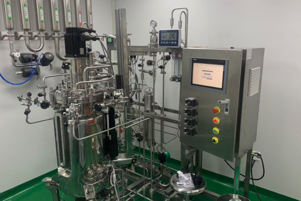 Fermenteurs et bioréacteurs pour la phase pilote, en inox, de 5 à 5000L_1