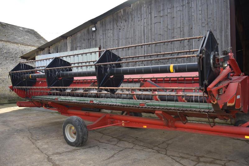 Moissonneuse batteuse massey ferguson mf 40 rs_1