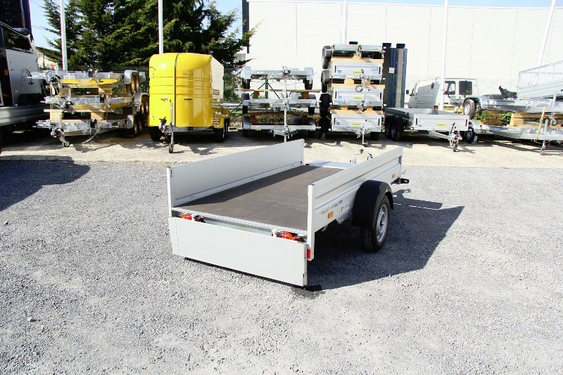 Remorque modulaire et étanche à 1 essieu 750 kg sans frein avec bâchage sur mesure - humbaur - 1374_1