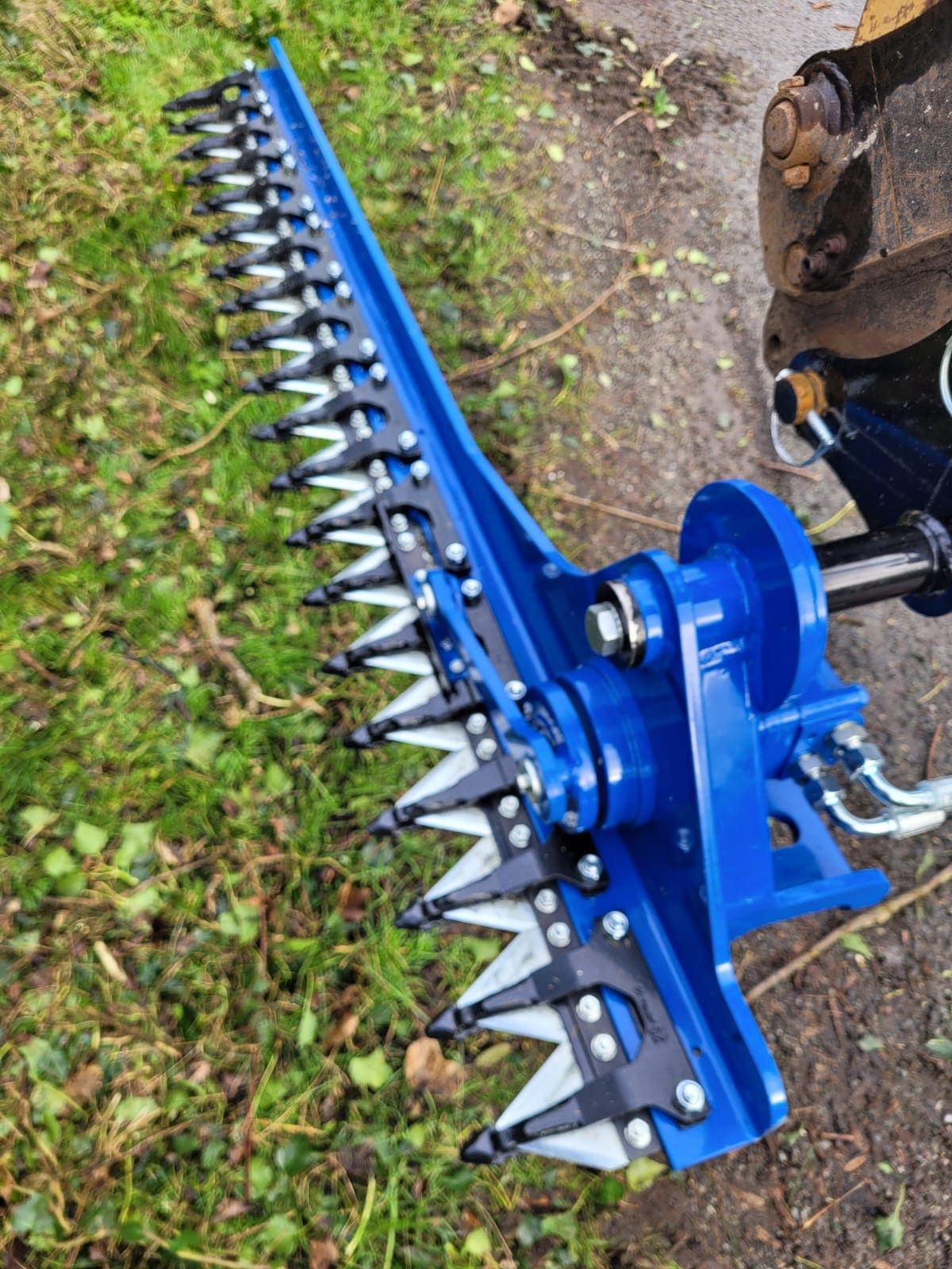 Taille haie HX 180 slanetrac_1
