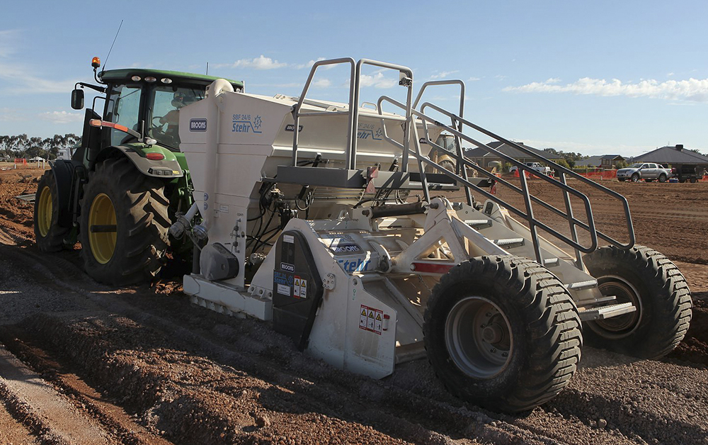 Stabilisatrice de sol sans poussières (Dust Free) avec épandage et malaxage instantané  -  SBF 24-6 STEHR_1