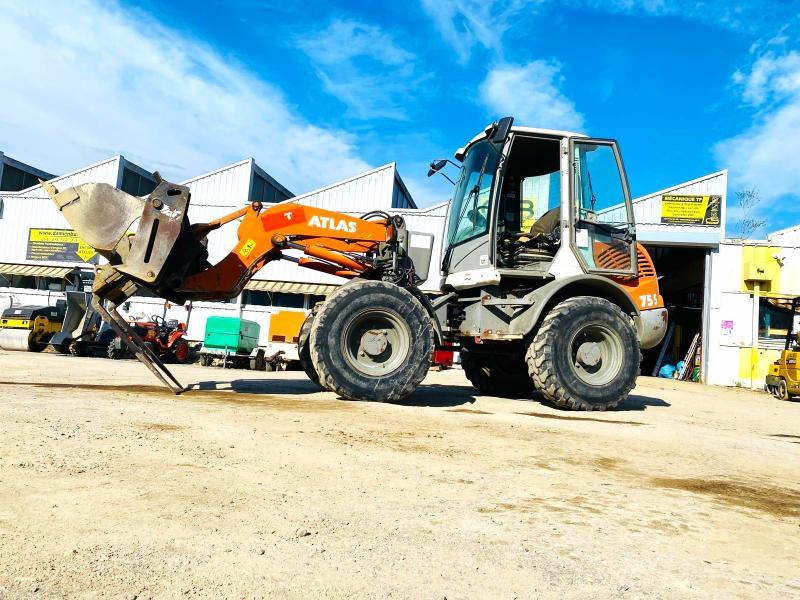 Chargeuse ATLAS 75 S avec capacité de chargement de 3750 kg