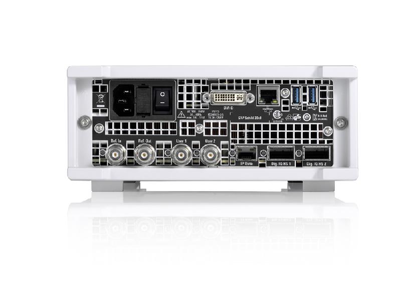 SMCV100BP1 - Générateur de signaux vectoriels SMCV100B avec option SMCVB-B103 (4 kHz à 3 GHz) - ROHDE_1