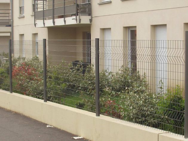 AXIS® S - clôture en panneaux rigides_1