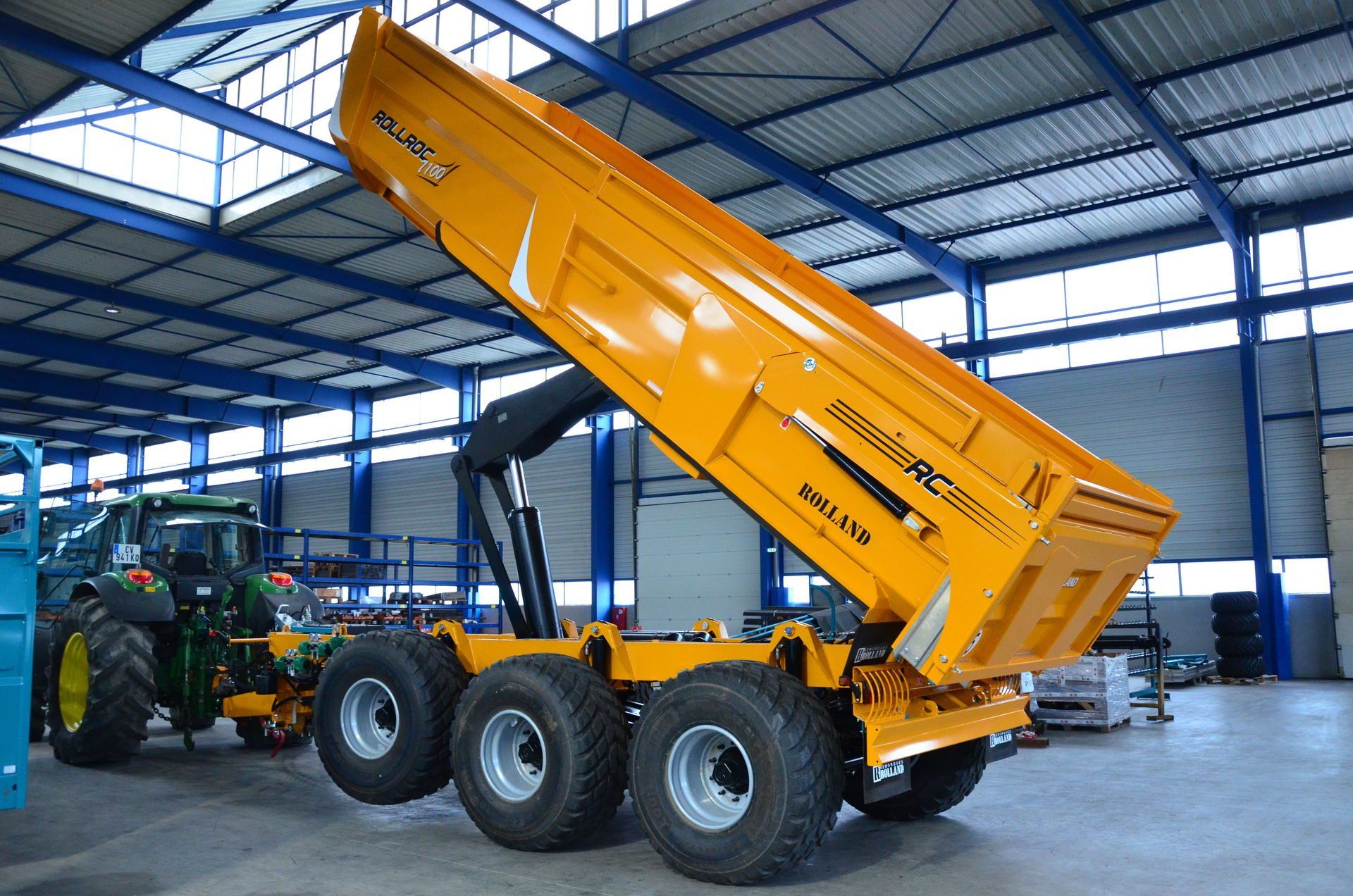 Rollroc 7100 - bennes tp - rolland - charge utile approximative : 22600 kg_1