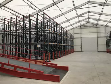 Bâtiment avec racks de stockage pour entreposer vos marchandises volumineuses_1