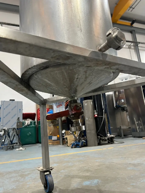 Cuve inox 316 100 litres d'occasion avec chemise - référence : c8030_1