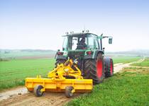 Lame niveleuse hydraulique renforcée_1