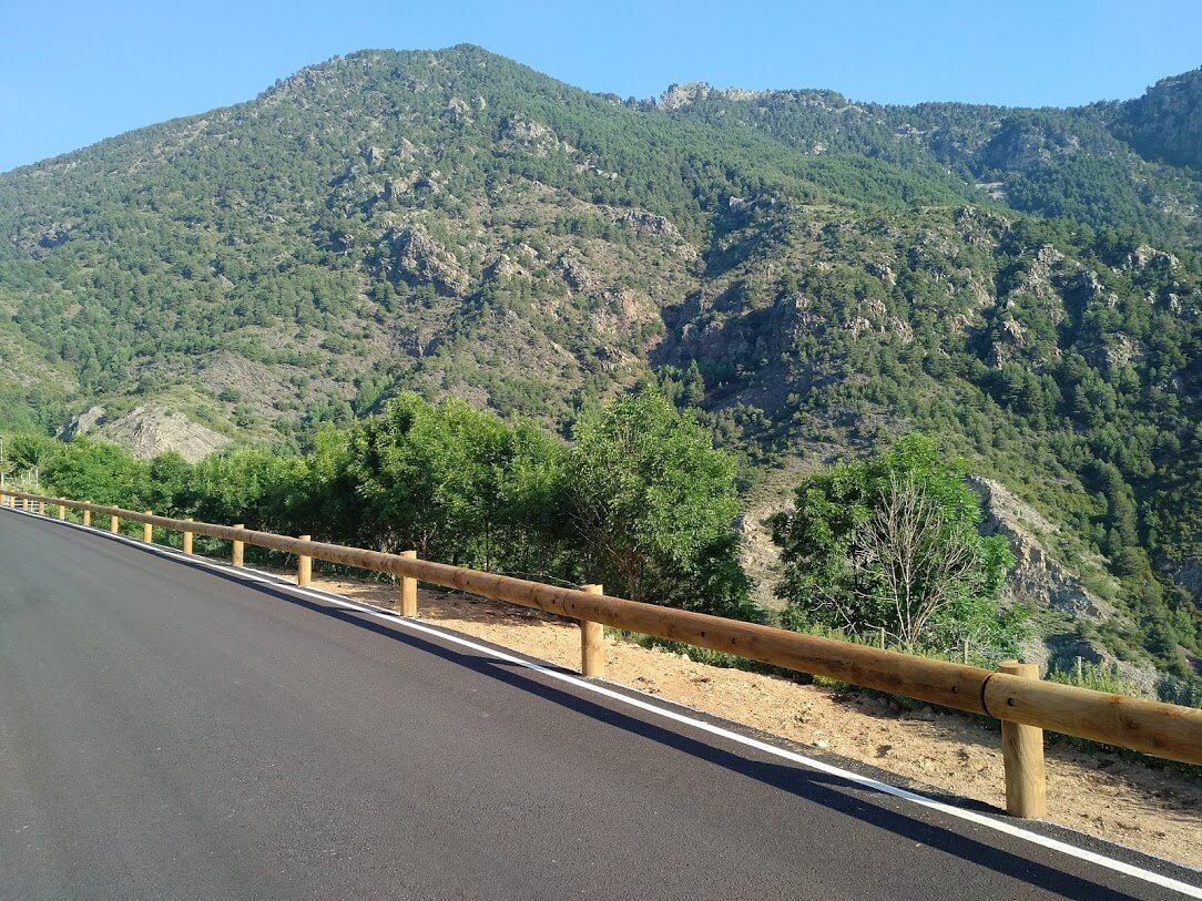 T22 4m-n2 w6-asi a - glissière de sécurité - tertu - bois-métal, longueur 4 m_1