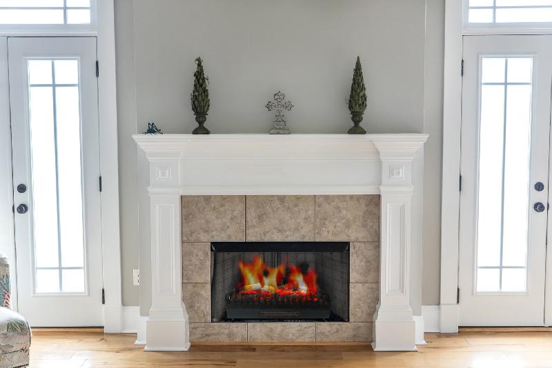 Foyer à bûches avec effet flammes XL - Chauffage 2000W - Thermostat d'ambiance_1