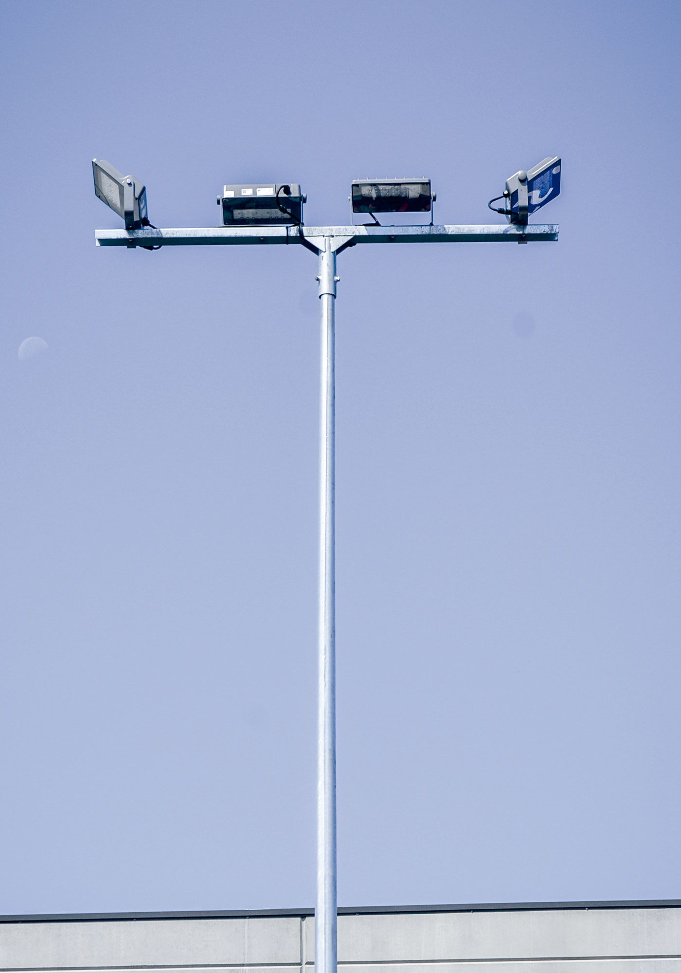 Console pour éclairage public IRP - acier S-235-JR galvanisé_1