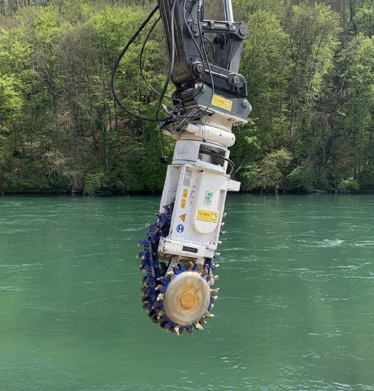 Fraise à chaîne EK - Pour roches jusqu'à 140 MPa et tranchées précises de 370 mm de largeur_1