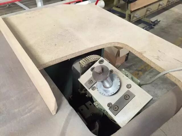 Ponceuse de chants ARMINIUS ST-10 - plusieurs patins - moteur 2.5 ch - inclinaison et montée numériques_1