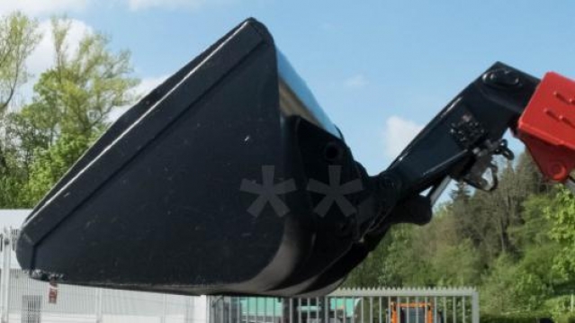 Godet 2000 l accrochage manitou_1