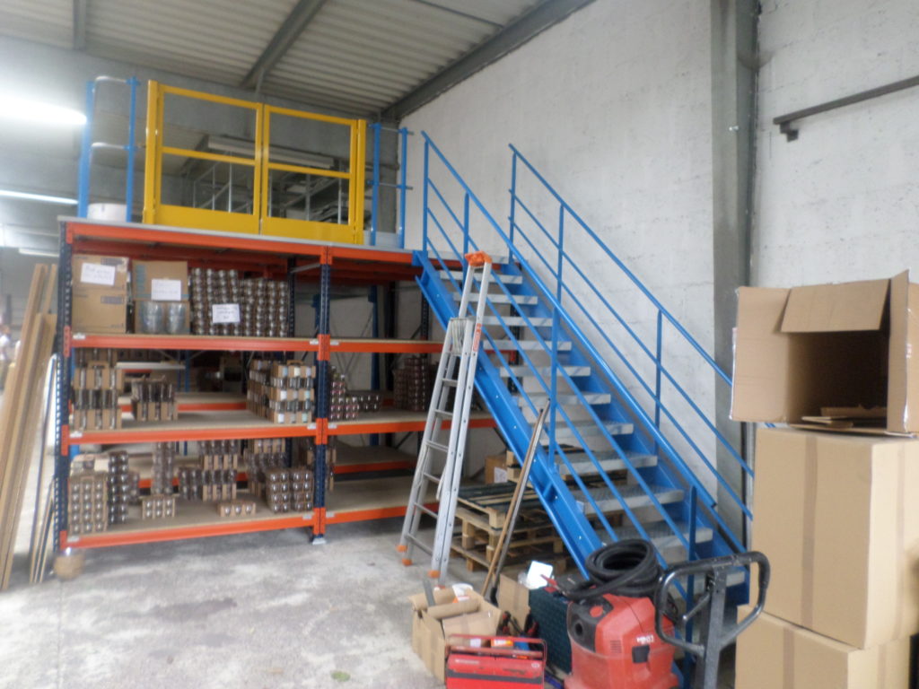 Plateforme sur rayonnage avec capacité de charges au m²_1