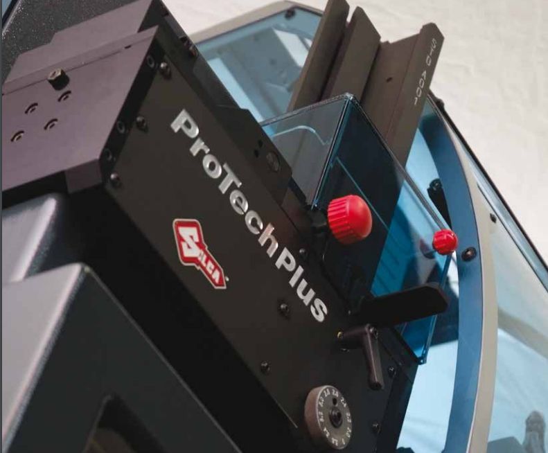 Station de reproduction de clés ProTech Plus avec logiciel intégré