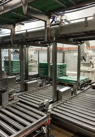 Convoyeur de pesage en inox - Transport et accumulation pour charges à fond plat_1