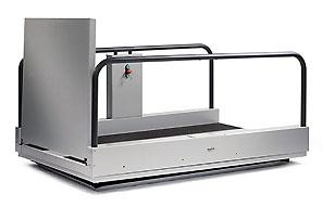 Plate-forme élévatrice  pour petites hauteurs - Utilisateurs en fauteuil roulant et personnes à mobilité réduite - Guldmann LP5 Stepless_1
