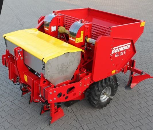 Planteuse avec trémie de 750 kg pour tracteur jusqu'à 50 CV