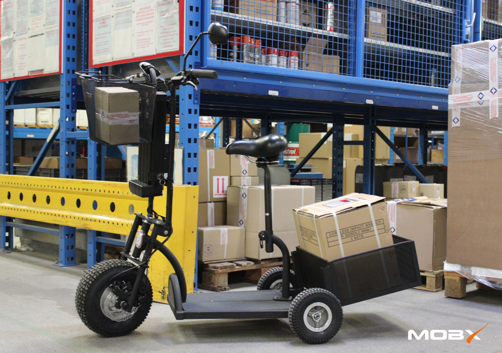 Trottinette industrielle électrique sur-mesure MOBX-H - vitesse maîtrisée, traction jusqu'à 400kg, autonomie jusqu'à 35km_1