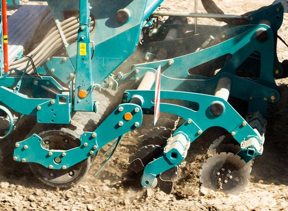 Cultiline XR - Fraises et herses rotatives Sulky - Largeur de travail 3 à 4 m - Travail rapide et économique_1