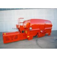 Mélangeuse unifeed avec capacité de 5 à 33 m³