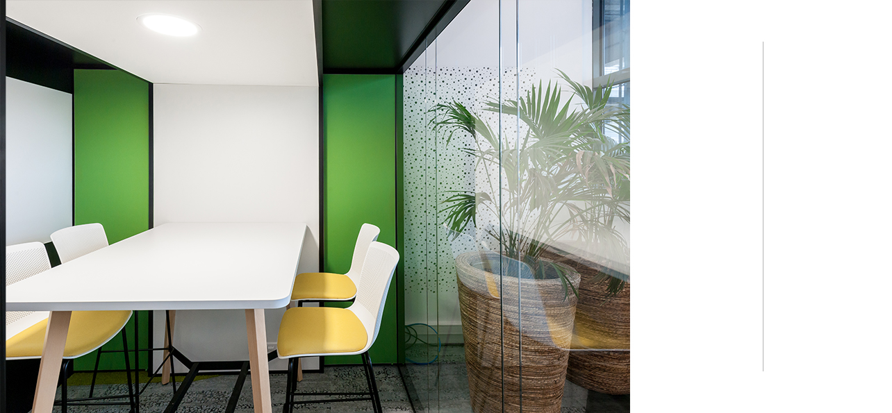 Cloison amovible et acoustique de bureau - Omnidec - personnalisable, connectée et fonctionnelle_2