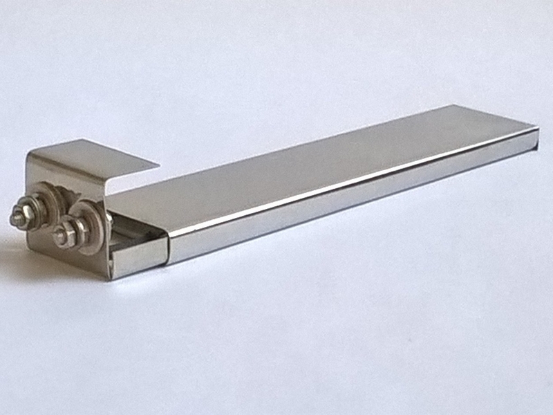 Resistances chauffantes ceramique plates blindees  type r8_1