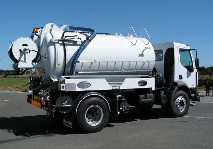 Simoun - hydrocureur Rivard - citerne 4 à 16 m³ - pompe à vide à palettes et haute pression_1