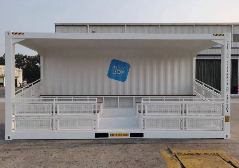 Gradin en container 20 pieds avec 26 places assises