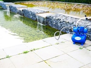 Groupe de surpression - Renson International - 24L - Pompe 0,5kW 230V - Réservoir avec membrane EPDM alimentaire_1