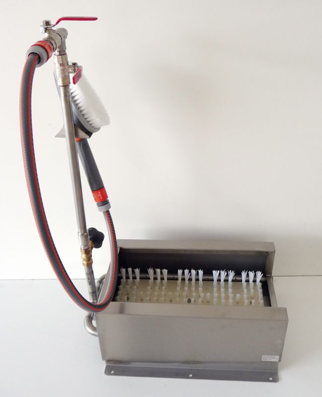 Lave-chaussures avec bassine - Acier inoxydable - Adapté pour 1 à 3 personnes - Brosses de nettoyage et système de régulation d'eau_1