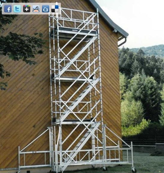 Échafaudages tour escaliers ULTRALU - hauteur de travail 4,30 m à 14,30 m - fabrication française_1
