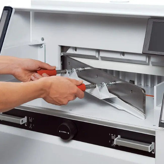 Massicot électrique haute précision - Capacité de coupe 80 mm d'épaisseur - 4860_1