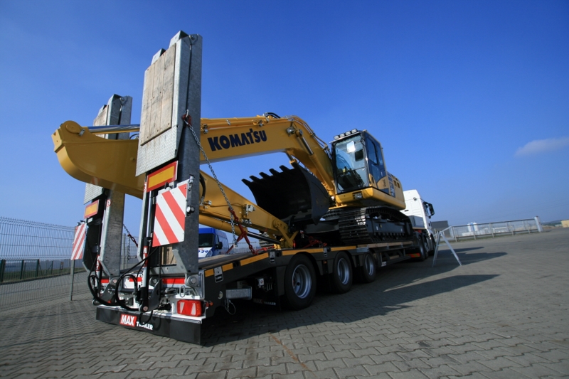 Semi remorques porte-engins faymonville   3 essieux_1