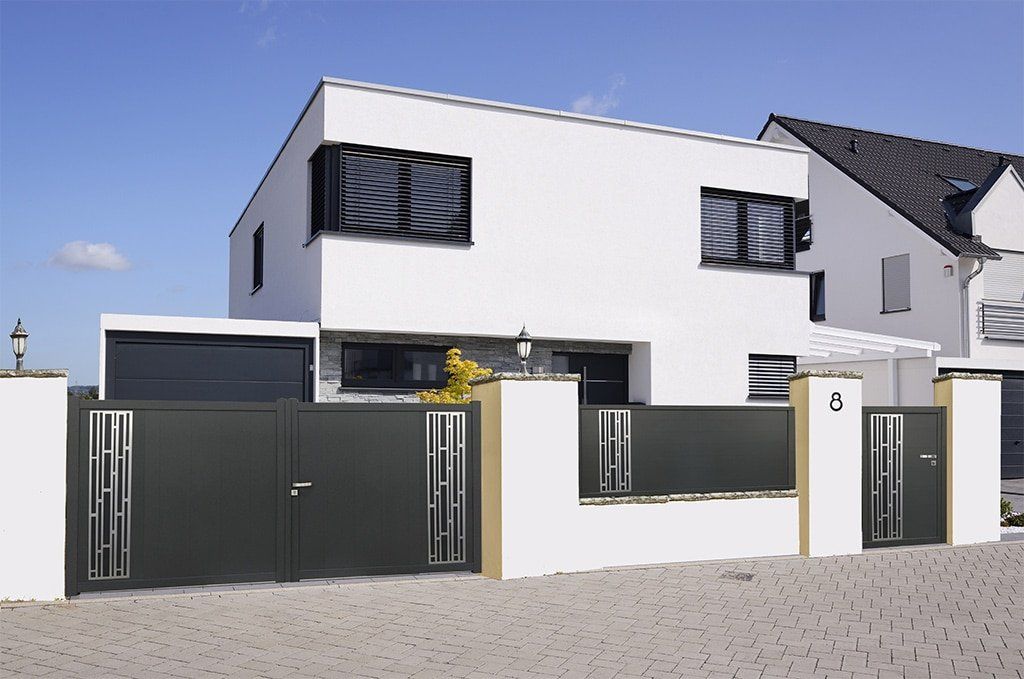 Clôture aluminium Bari - gamme Italia Design - thermolaquage sur mesure - garantie 10 ans_1