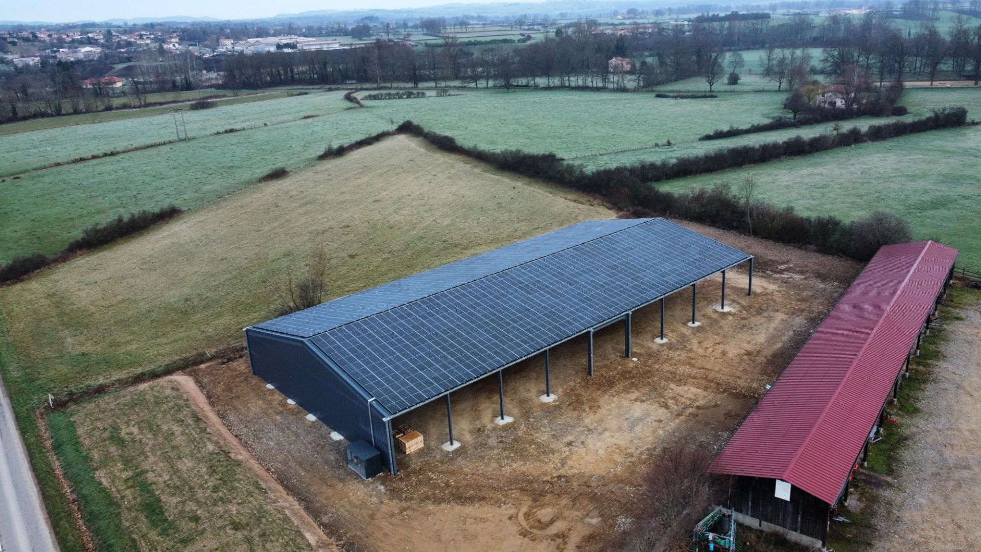 Bâtiment agricole solaire symétrique (1596 - 2508 m²)_1