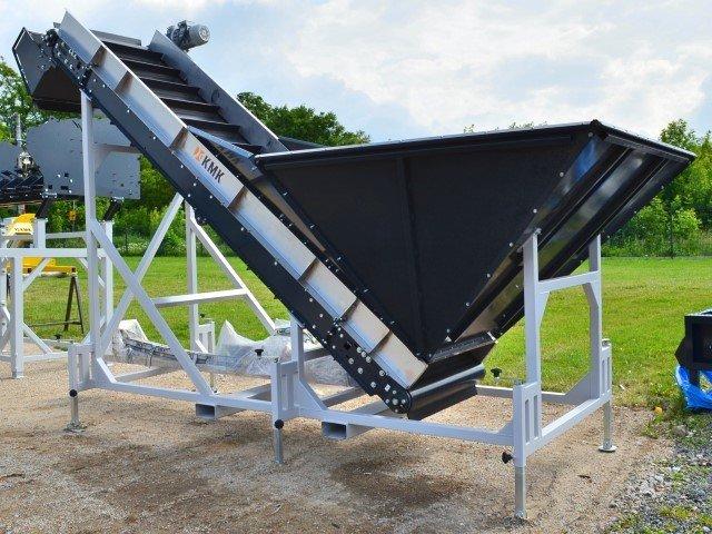 Trémie de stockage KMK de réception ZB II - Occasion - Tapis PVC à tasseaux - Capacité 1,2m3_1