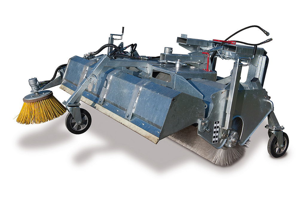 Balayeuse ramasseuse brb 1600  - manitou_1