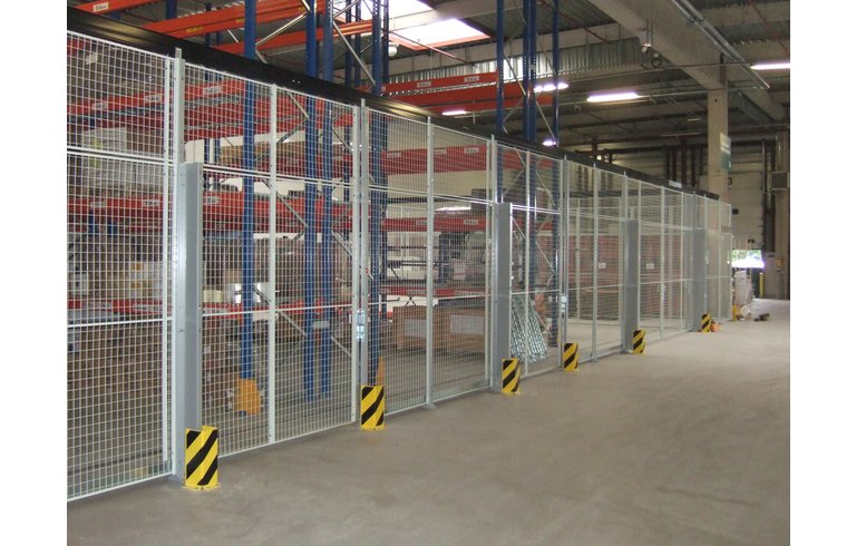 Cloisons grillagées - Système flexible et sécurisé pour industrie et entrepôt - Panneaux X-Store et protection SafeStore_0