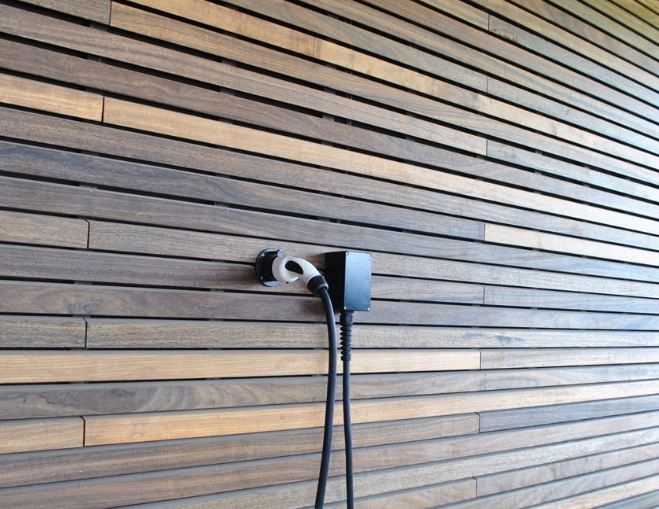 Borne de recharge murale - Puissance réglable 7kW / 11kW / 22kW / 25kW - Fabrication française et supervision avancée_2