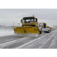SP3000 lame à neige - ZAUGG - largeur de 560cm à 800cm - déneigement aéroportuaire_1